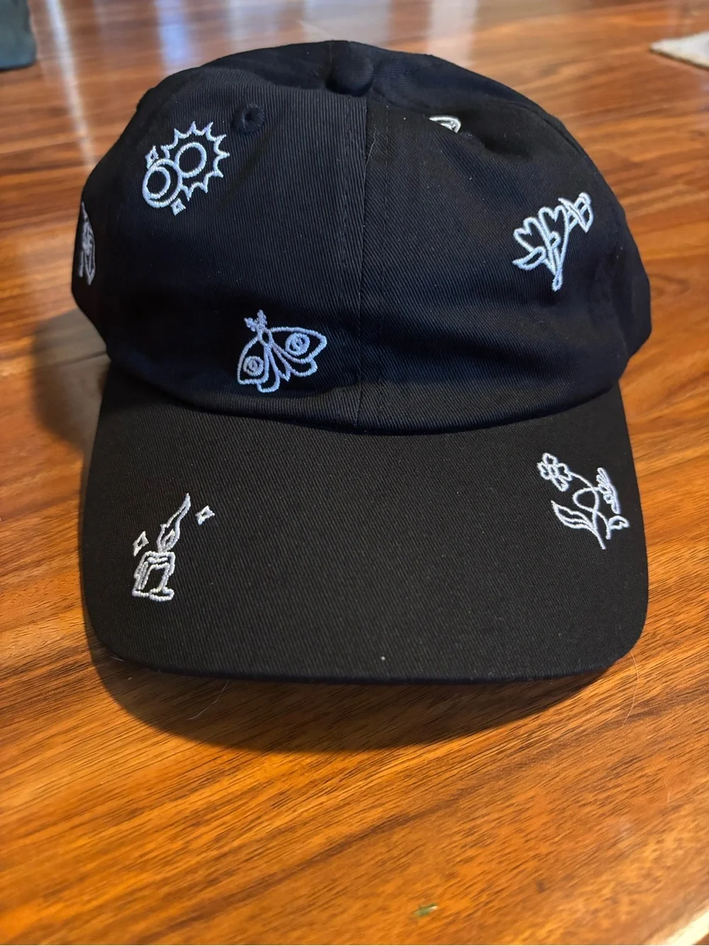 Black Allurial hat